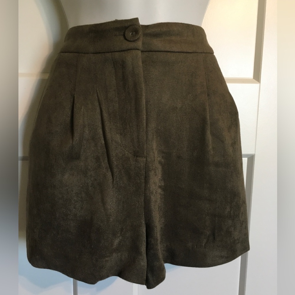 Olive Suede-like Shorts w/pockets